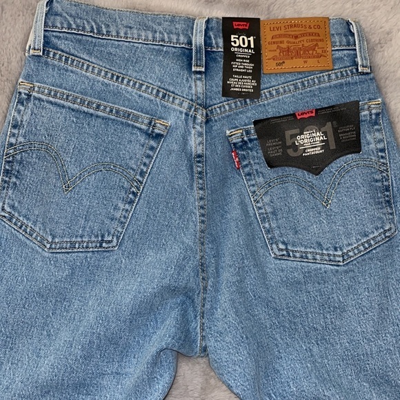 NEW PREMIUM LEVIS 501 ORIGINAL - Picture 2 of 9